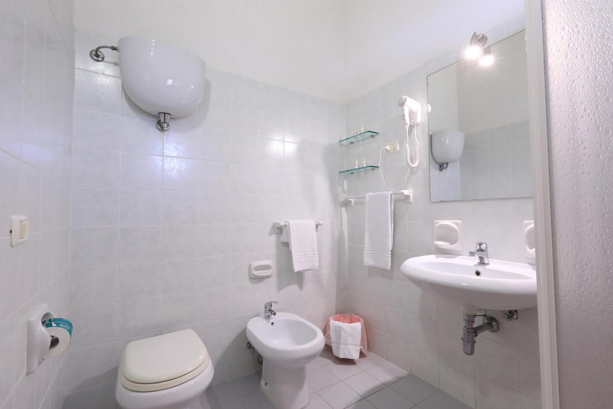 Villaggio Torre Ruffa Robinson Капо Ватикано Стая снимка